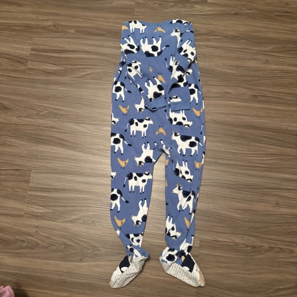 Carter's Blue Cow Print Fleece Kids Footie Pajamas size 5T - Picture 2 of 7